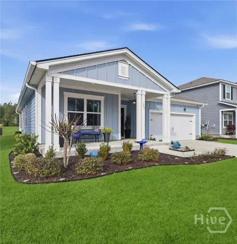 783 Longleaf Dr, Richmond Hill, GA 31324