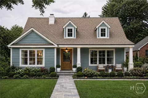 621 Columbus Dr, Savannah, GA 31405