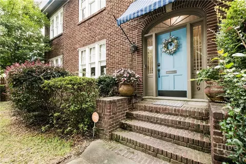 309 E 34th St, Savannah, GA 31401