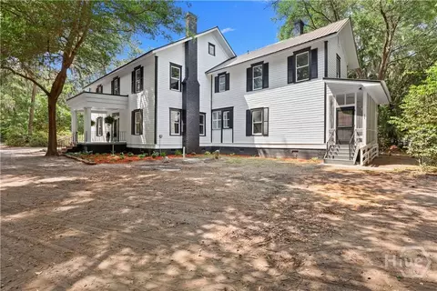 674 Dunlevie Rd, Allenhurst, GA 31301