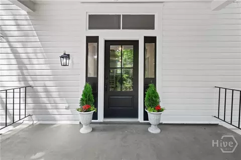 Exterior - 674 Dunlevie Rd, Allenhurst, GA 31301 photo 1 of 4