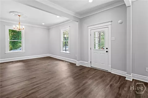 Living - 674 Dunlevie Rd, Allenhurst, GA 31301 photo 6 of 7