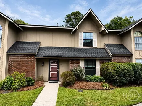 459 Mall Blvd #75, Savannah, GA 31406