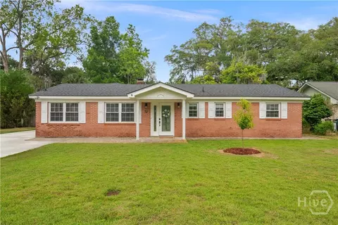 52 Romney Pl, Savannah, GA 31406
