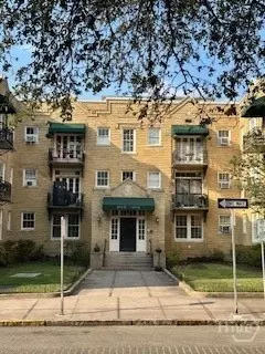 210 E State St #1, Savannah, GA 31401