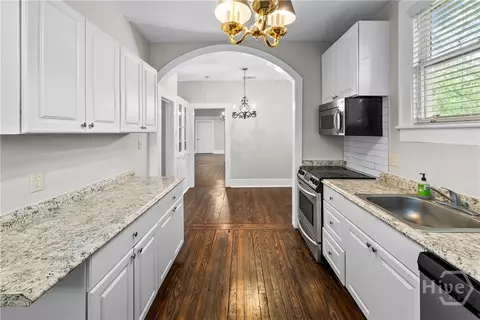 Kitchen - 510 E 512 E 39th St, Savannah, GA 31401 photo 6 of 6