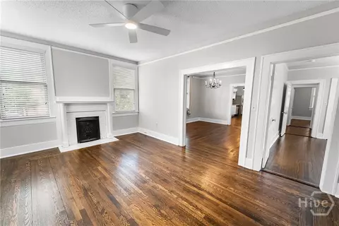 Living - 510 E 512 E 39th St, Savannah, GA 31401 photo 4 of 4