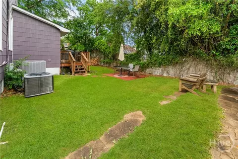 Exterior - 510 E 512 E 39th St, Savannah, GA 31401 photo 5 of 10