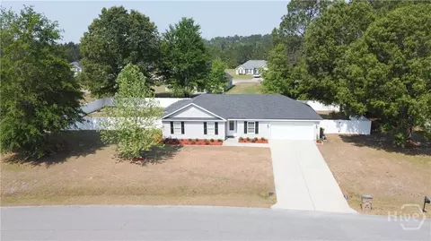 80 J R Dr, Ellabell, GA 31308