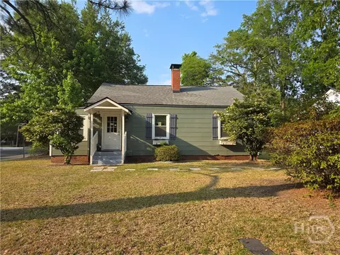 202 E 58 St, Savannah, GA 31405