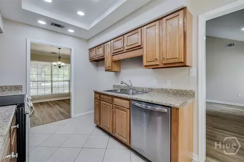 Kitchen - 1 Longleaf Cir, Pooler, GA 31322 photo 2 of 4