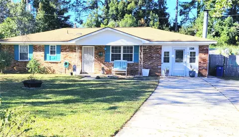 128 Wassaw Rd, Savannah, GA 31410