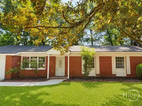 128 Paradise Dr, Savannah, GA 31406