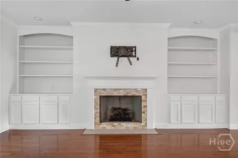 Living - 57 Gateway Dr, Pooler, GA 31322 photo 2 of 2