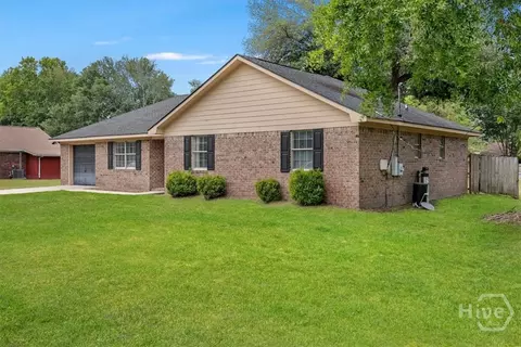 Exterior - 100 E Red Fox Ct, Midway, GA 31320 photo 2 of 8