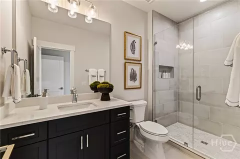 Bath - 104 Reserve Cir, Savannah, GA 31401 photo 6 of 6