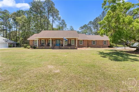 119 Elliswood Dr, Statesboro, GA 30458