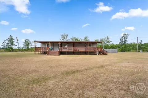 7589 Mud Rd, Brooklet, GA 30415