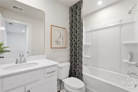 Bath - 106 Brunson Cir, Guyton, GA 31312 photo 3 of 4