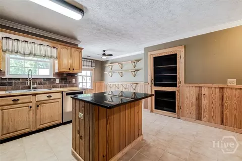Kitchen - 102 Julia Ct, Springfield, GA 31329 photo 1 of 5