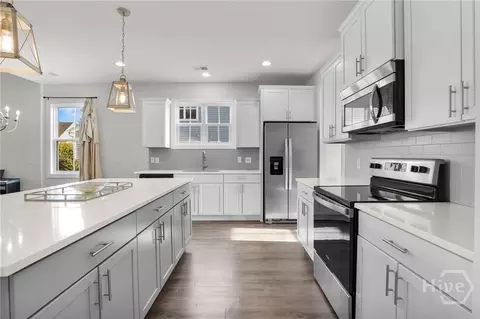 Kitchen - 102 Oakdene Rd, Pooler, GA 31322 photo 3 of 4