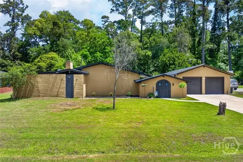 438 Hunt Dr, Savannah, GA 31406