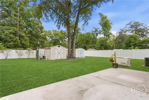 26 Merrydell Dr, Savannah, GA 31419