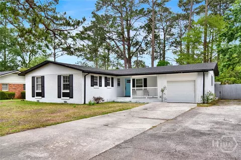 121 Westwood Dr, Rincon, GA 31326