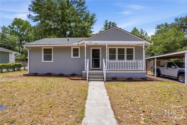 2009 E 57th St, Savannah, GA 31404