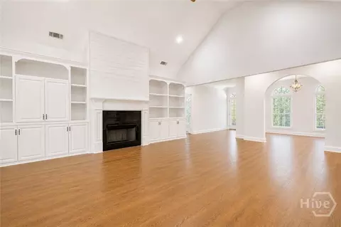Living - 202 Mallard Loop Rd, Savannah, GA 31405 photo 9 of 9