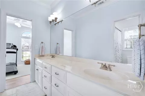 Bath - 202 Mallard Loop Rd, Savannah, GA 31405 photo 6 of 8
