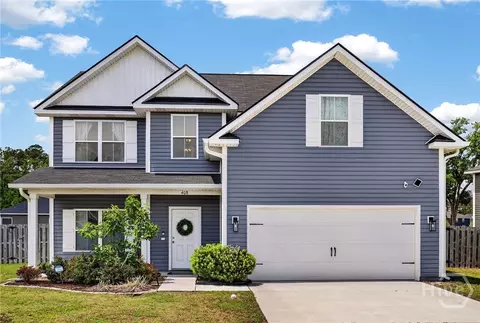 408 Fairview Cir, Hinesville, GA 31313