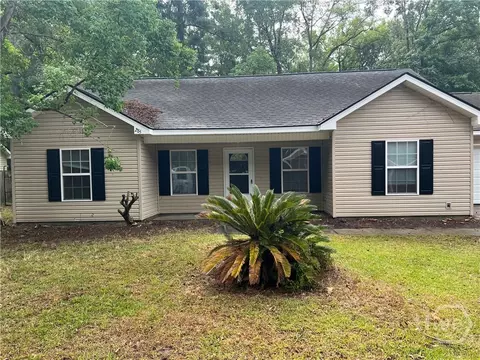 285 Clark St, Richmond Hill, GA 31324