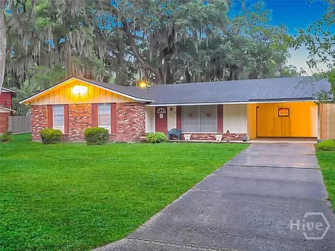 13113 Hermitage Rd, Savannah, GA 31419