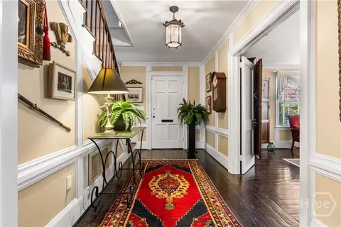 Entry Way - 34 E 50th St, Savannah, GA 31405 photo 2 of 2