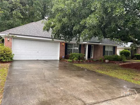 110 Chapel Dr, Savannah, GA 31406