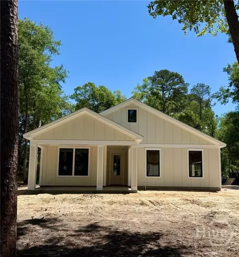 53 Marsh Dr, Ladys Island, SC 29907