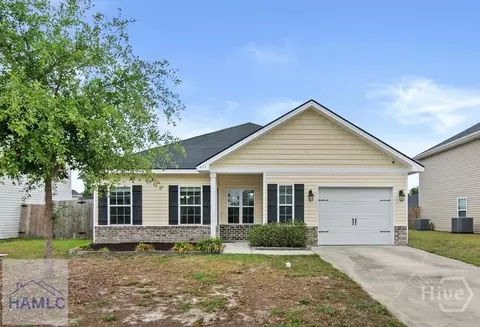 111 Brasher Dr, Hinesville, GA 31313