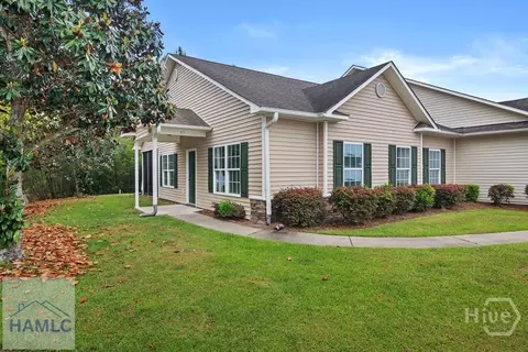 401 Barry Mccaffrey Blvd #C1, Hinesville, GA 31313