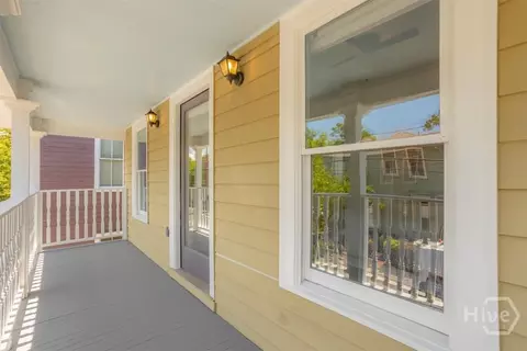 Exterior - 306 E 33rd St, Savannah, GA 31401 photo 4 of 6