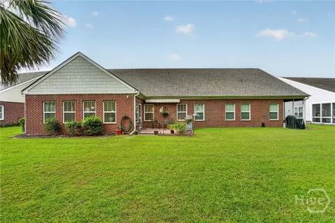 Exterior - 124 Regency Cir, Pooler, GA 31322 photo 9 of 11