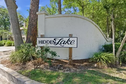 15 Hidden Lake Ct, Savannah, GA 31419