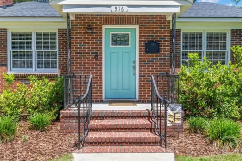 Exterior - 516 E 58th St, Savannah, GA 31405 photo 3 of 15