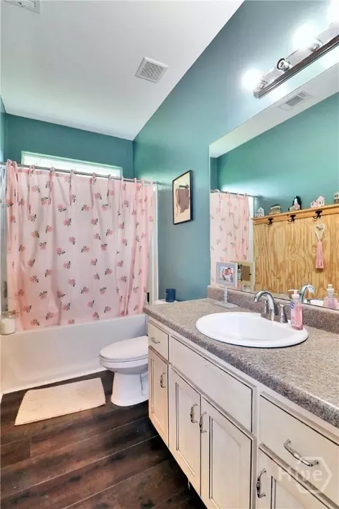 Bath - 215 Harmony Blvd, Pooler, GA 31322 photo 1 of 5