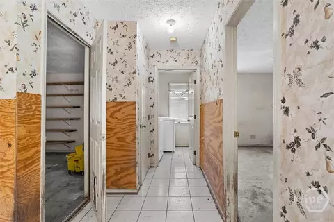 Entry Way - 98 Red Fox Dr, Savannah, GA 31419 photo 3 of 3
