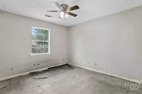 Bedroom - 98 Red Fox Dr, Savannah, GA 31419 photo 4 of 5