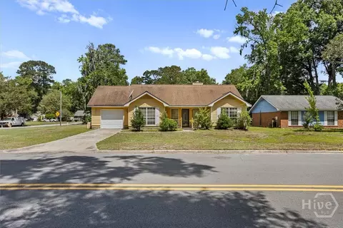 98 Red Fox Dr, Savannah, GA 31419