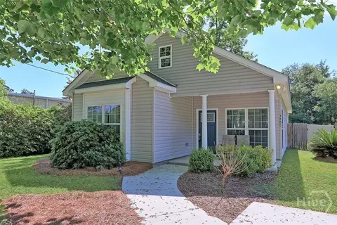 3200 Helen St, Savannah, GA 31404
