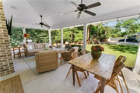 Exterior - 29 Cornus Dr, Savannah, GA 31406 photo 5 of 8