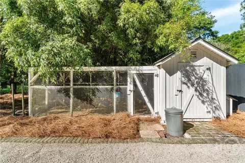 Exterior - 29 Cornus Dr, Savannah, GA 31406 photo 8 of 8